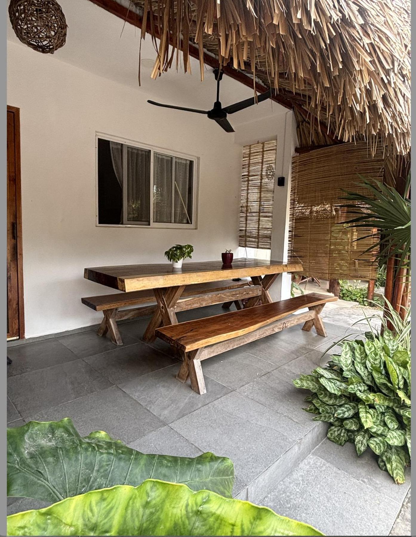 Casa Om *